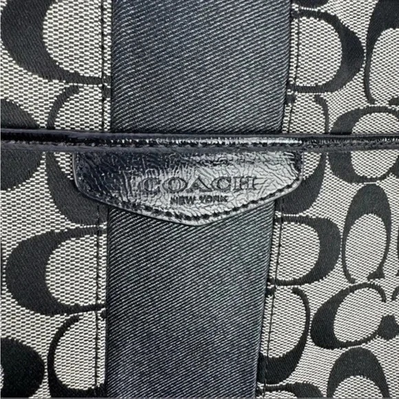 COACH Canvas Signature Monogram Crossbody Black Grey - Picture 9 of 9